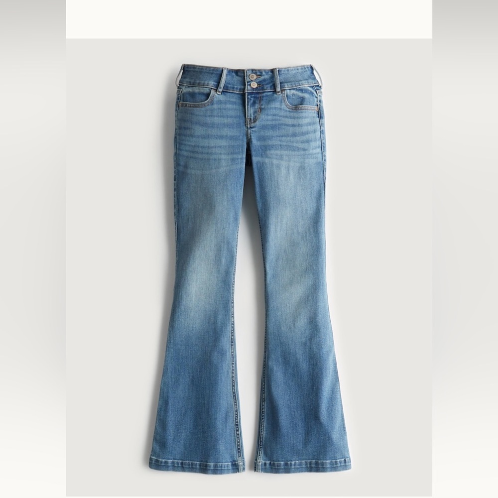 Hollister Low Rise Medium Wash Y2K Flare Jeans Two Buttons